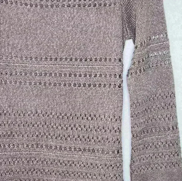 Chico's women's long sleeve slip-on sweater size M - Picture 3 of 9